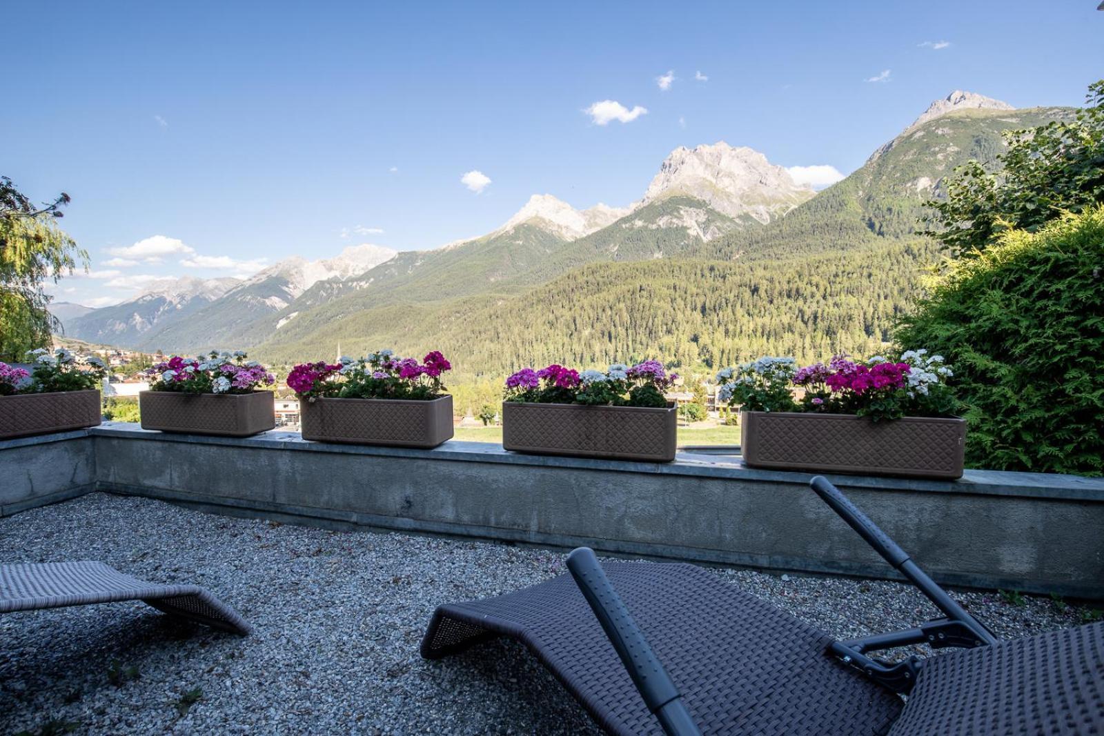 Chasa Gernet Buorcha Apartment Scuol Exterior photo